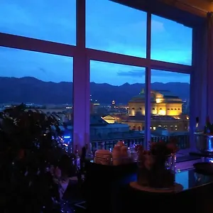 https://hotel-liberta.palermohotels.org